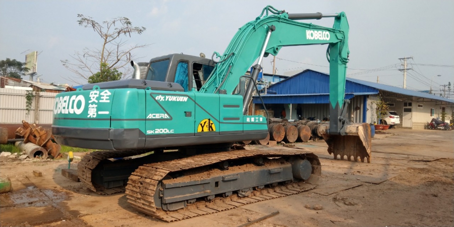 KOBELCO SK200